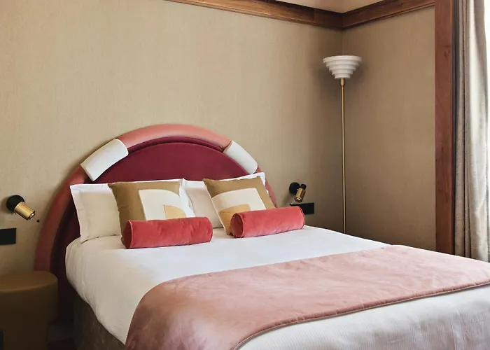 Mercedes Hotel