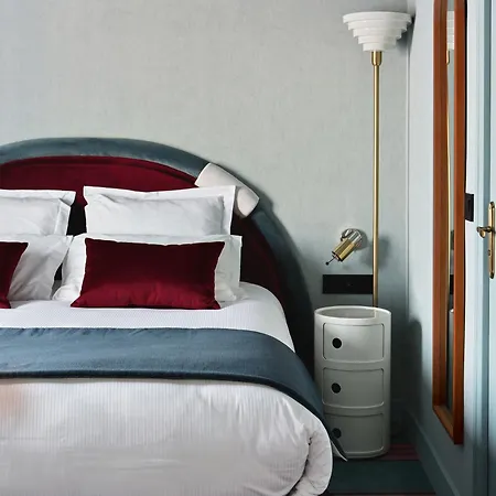 Western Mercedes Hotel 4*