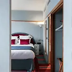 Mercedes 4*